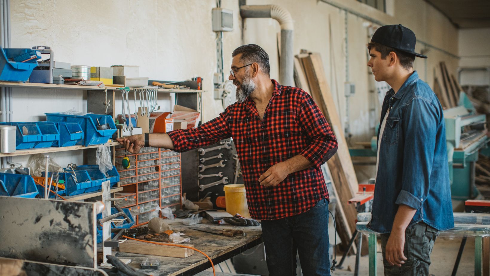 How to Choose the Right Workbench for Your Workshop